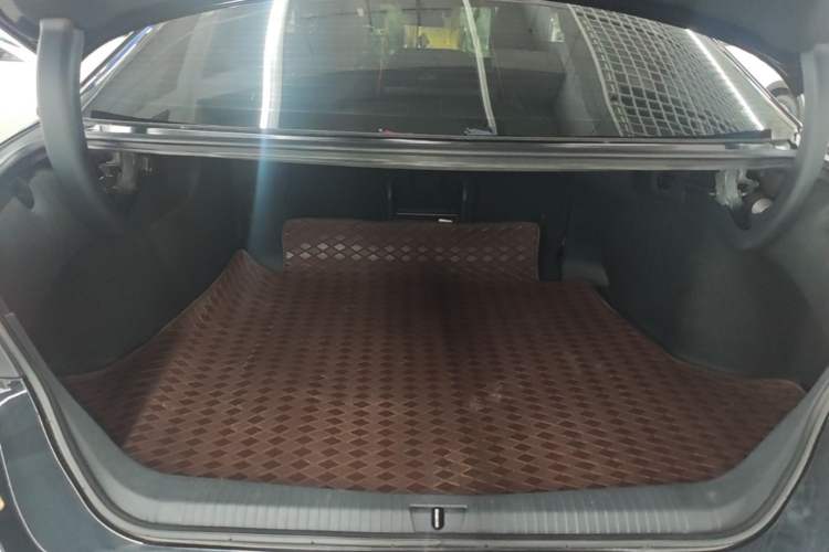 Used Toyota Avalon 2024 2.0L Ambition Edition Trunk