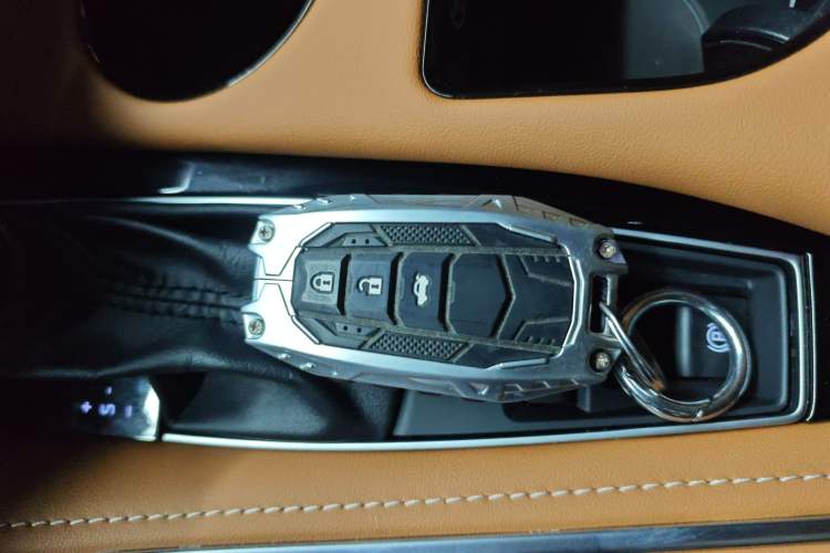 Used Toyota Avalon 2024 Dual-Motor 2.0L Luxury Edition Vehicle Key