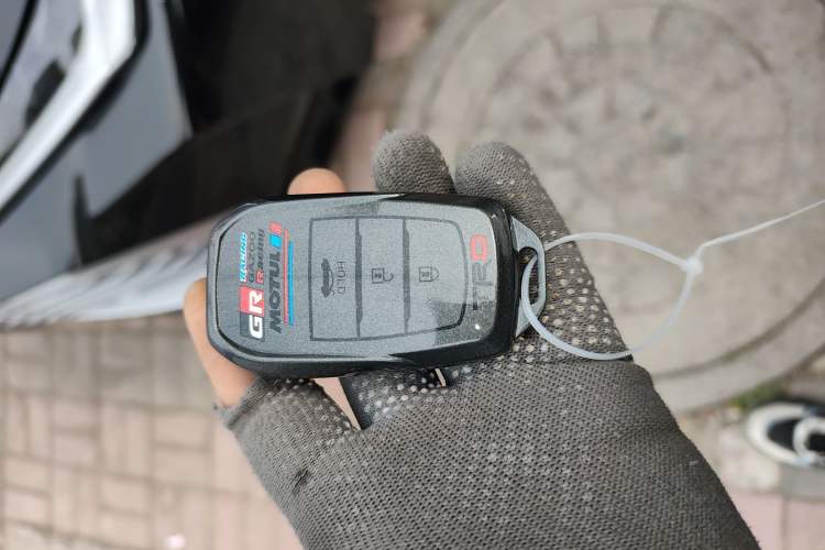 Used Toyota Avalon 2024 Dual-Motor 2.0L Premium Edition Vehicle Key