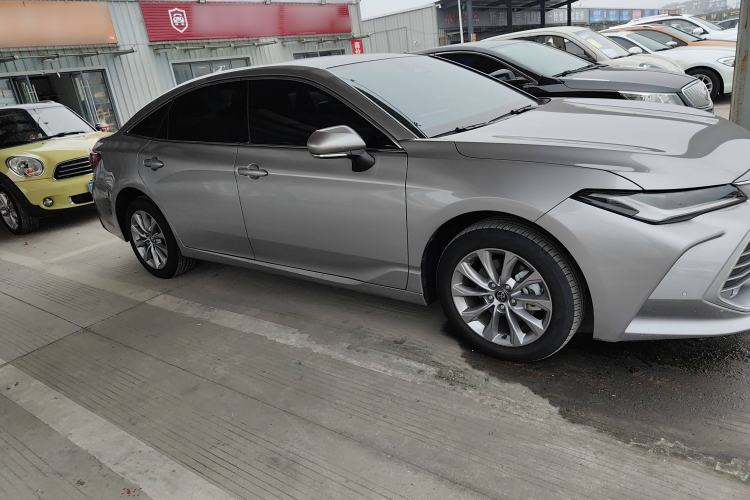 Used Toyota Avalon 2024 2.0L Premium Edition Exterior 2