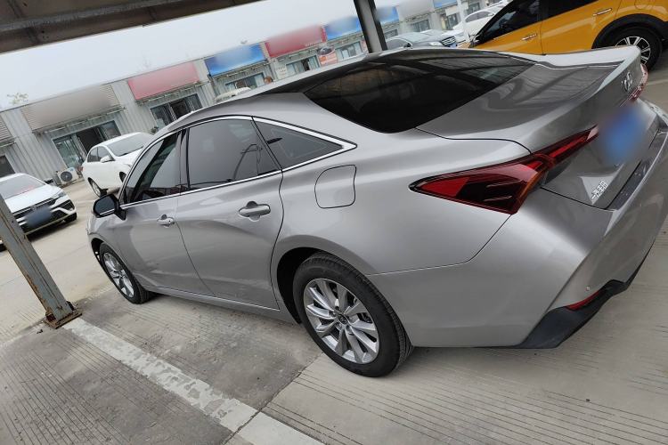 Used Toyota Avalon 2024 2.0L Premium Edition Exterior 5