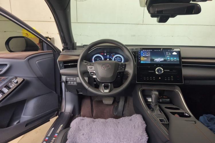 Used Toyota Avalon 2024 Dual-Motor 2.0L Luxury Edition Steering Wheel