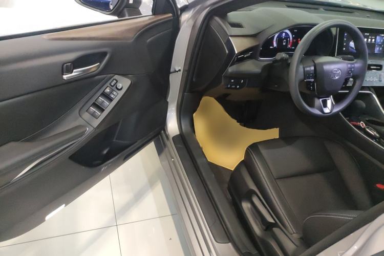Used Toyota Avalon 2024 2.0L Ambition Edition Driver Seat