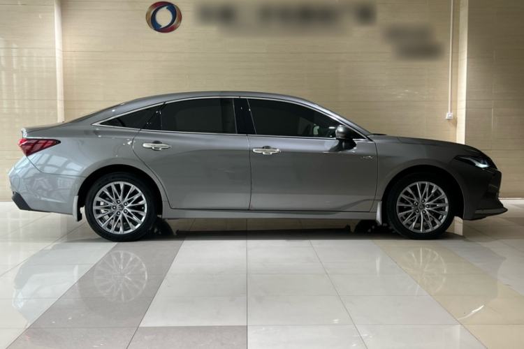 Used Toyota Avalon 2024 Dual-Motor 2.0L Luxury Edition Exterior 2