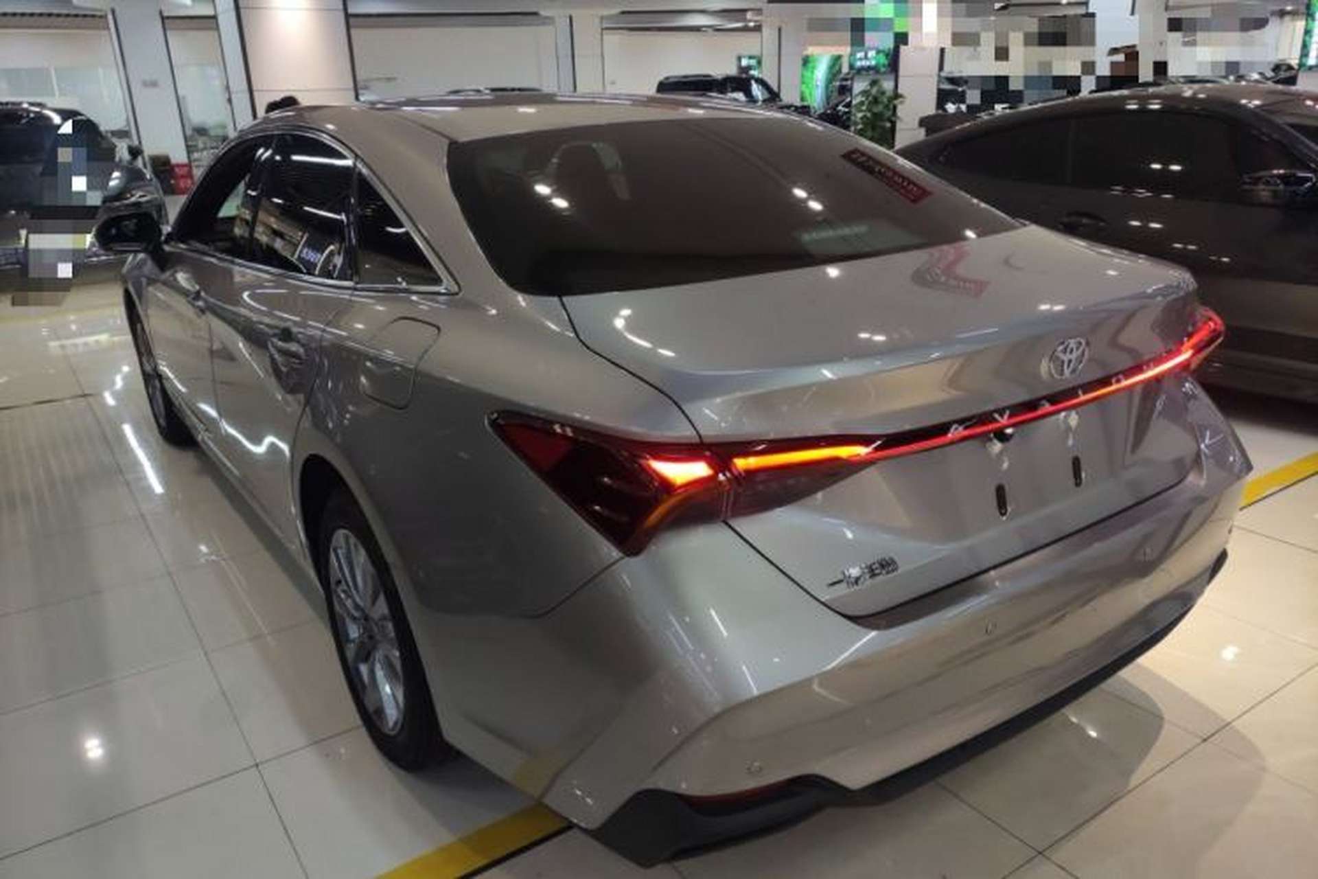 Used Toyota Avalon 2024 2.0L Ambition Edition Exterior 2