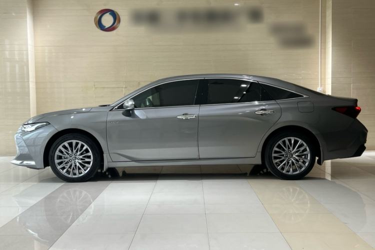 Used Toyota Avalon 2024 Dual-Motor 2.0L Luxury Edition Exterior 3