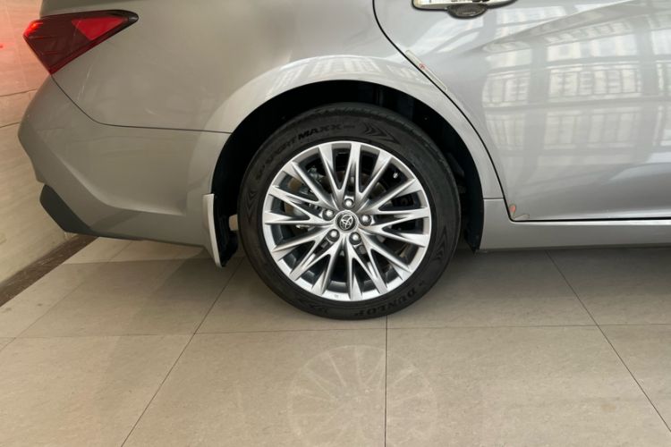 Used Toyota Avalon 2024 Dual-Motor 2.0L Luxury Edition Exterior 9