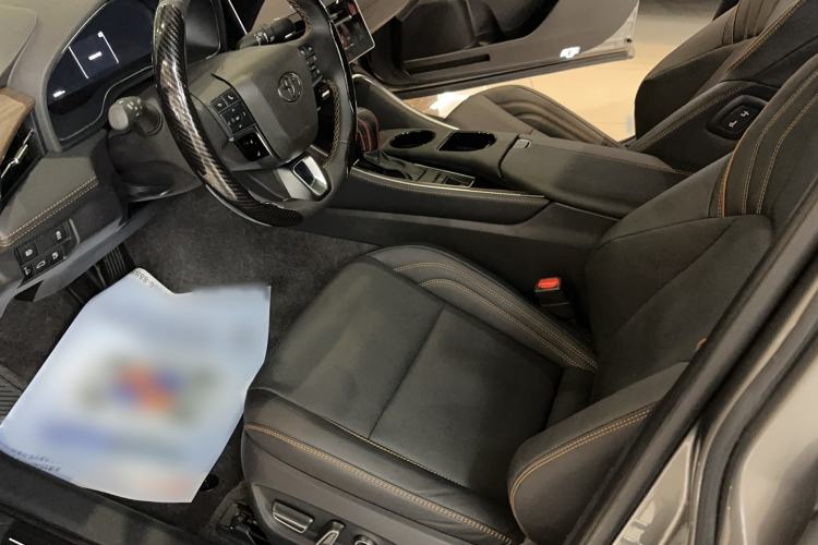 Used Toyota Avalon 2024 Dual-Motor 2.0L Luxury Edition Left Front Seat