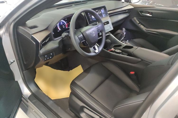 Used Toyota Avalon 2024 2.0L Ambition Edition Left Front Seat
