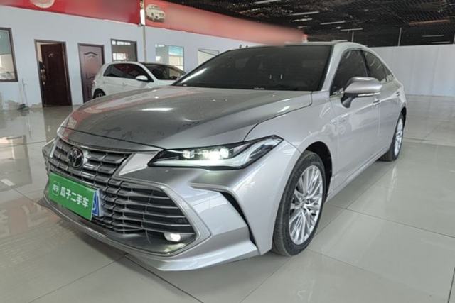 Used Toyota Avalon 2024 Dual-Motor 2.0L Luxury Edition