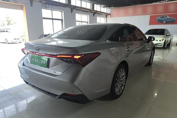Used Toyota Avalon 2024 Dual-Motor 2.0L Luxury Edition Rear Right 45 Deg