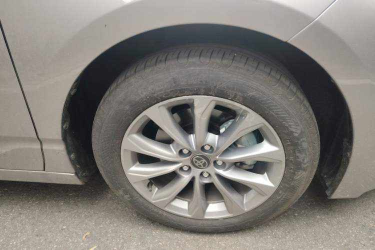 Used Toyota Avalon 2024 2.0L Ambition Edition Right Front Wheel Hub