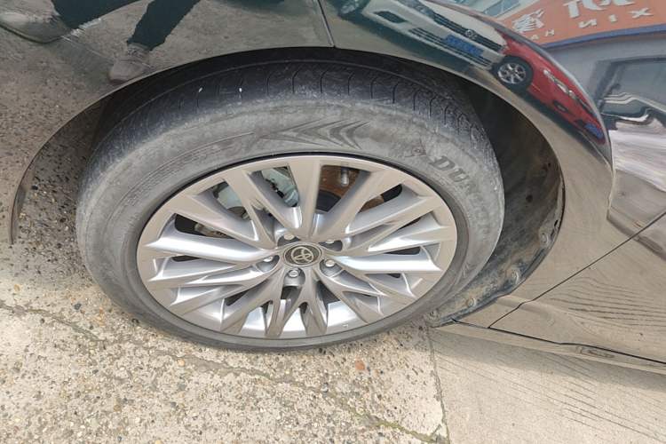 Used Toyota Avalon 2024 Dual-Motor 2.0L Luxury Edition Left Front Wheel Hub