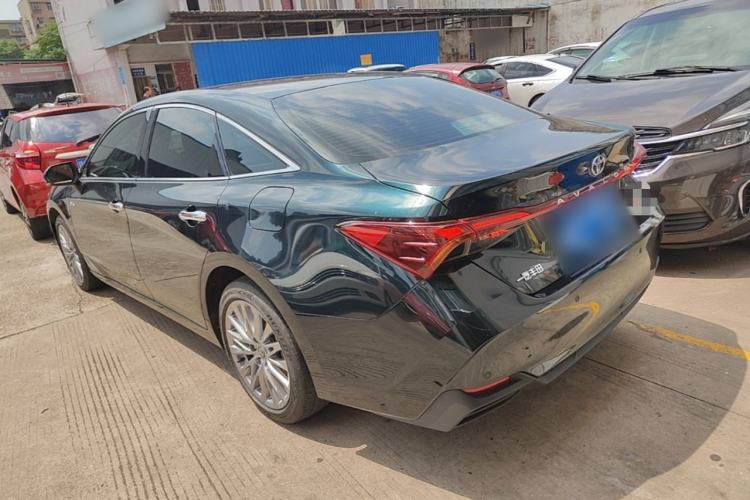 Used Toyota Avalon 2024 Dual-Motor 2.0L Luxury Edition Rear Left 45 Deg