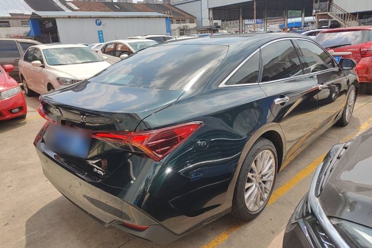 Used Toyota Avalon 2024 Dual-Motor 2.0L Luxury Edition Rear Right 45 Deg