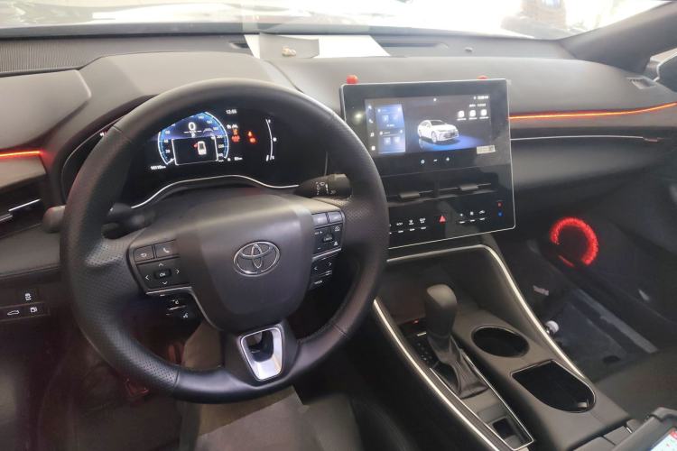 Used Toyota Avalon 2024 2.0L Ambition Edition Center Console
