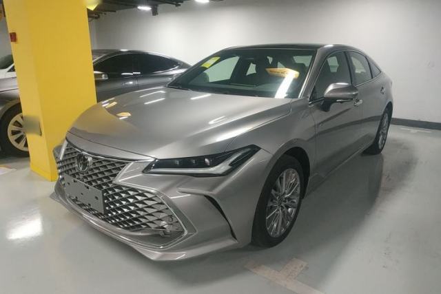Used Toyota Avalon 2024 Dual-Engine 2.5L XLE Premium Edition
