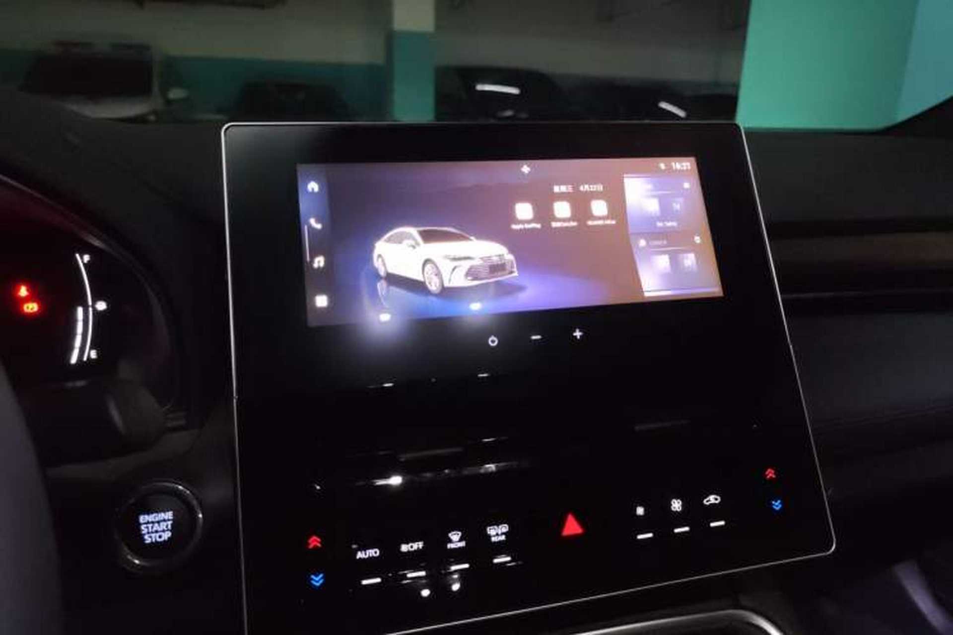 Used Toyota Avalon 2024 2.0L Ambition Edition Audio And AC Panel