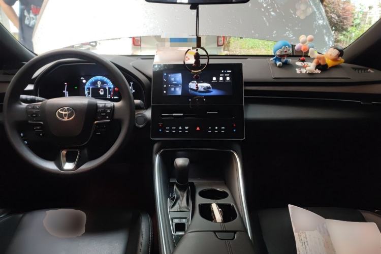 Used Toyota Avalon 2024 2.0L Ambition Edition Center Console