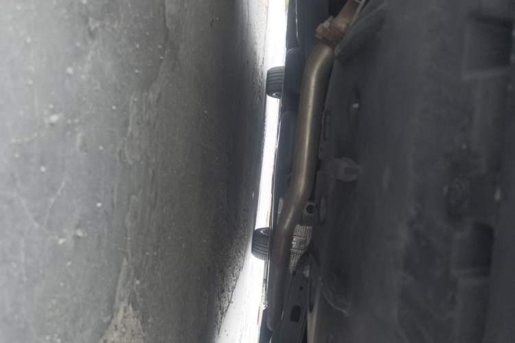 Used Toyota Avalon 2024 Dual-Engine 2.5L XLE Premium Edition Chassis Rear