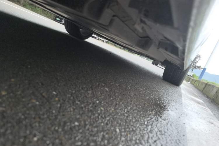 Used Toyota Avalon 2024 Dual-Motor 2.0L Luxury Edition Chassis Rear Right
