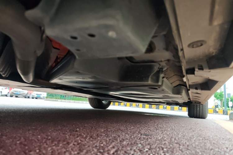Used Toyota Avalon 2024 Dual-Motor 2.0L Premium Edition Chassis Rear Right
