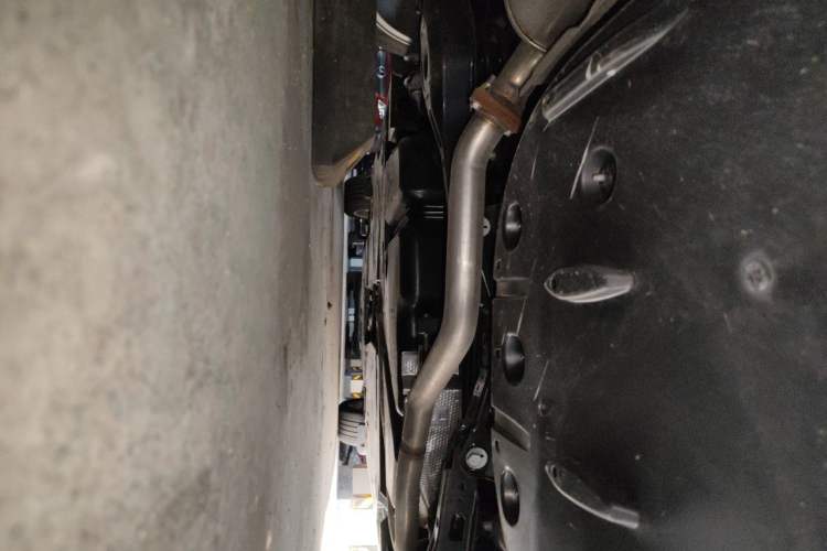 Used Toyota Avalon 2024 Dual-Motor 2.0L Luxury Edition Chassis Rear