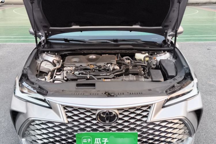 Used Toyota Avalon 2024 Dual-Engine 2.5L XLE Premium Edition Engine Bay