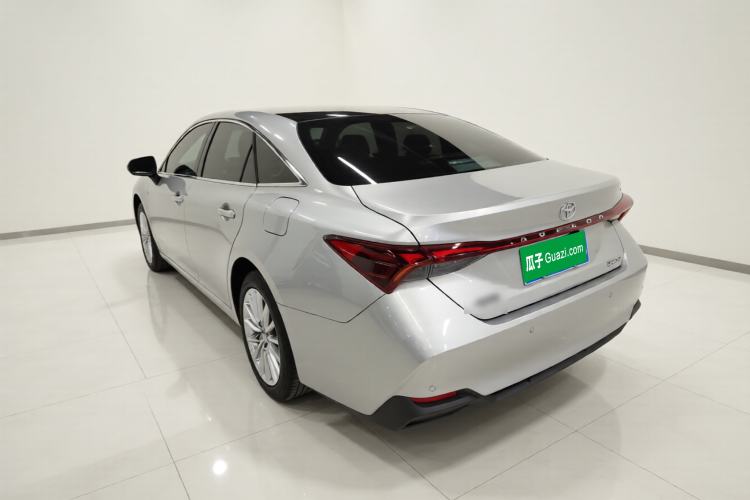 Used Toyota Avalon 2024 Dual-Motor 2.0L Luxury Edition Exterior 2