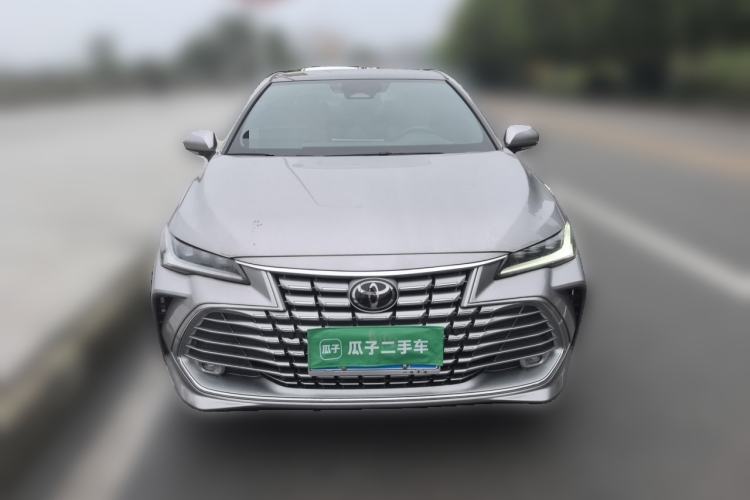 Used Toyota Avalon 2024 Dual-Motor 2.0L Luxury Edition Front