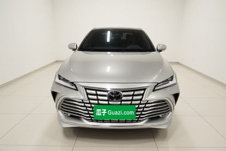 Used Toyota Avalon 2024 Dual-Motor 2.0L Luxury Edition Front