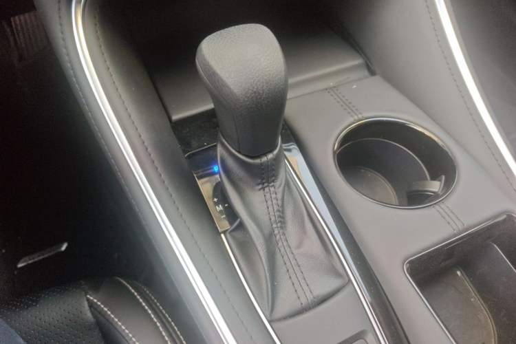 Used Toyota Avalon 2024 2.0L Ambition Edition Gear Lever