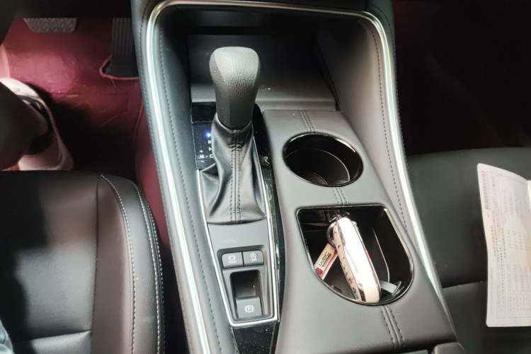 Used Toyota Avalon 2024 2.0L Ambition Edition Gear Lever