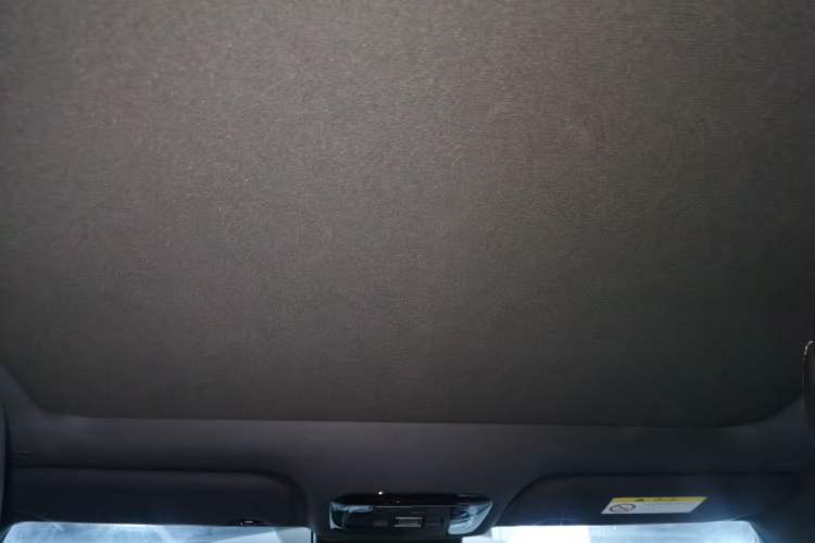 Used Toyota Avalon 2024 Dual-Motor 2.0L Luxury Edition Headliner