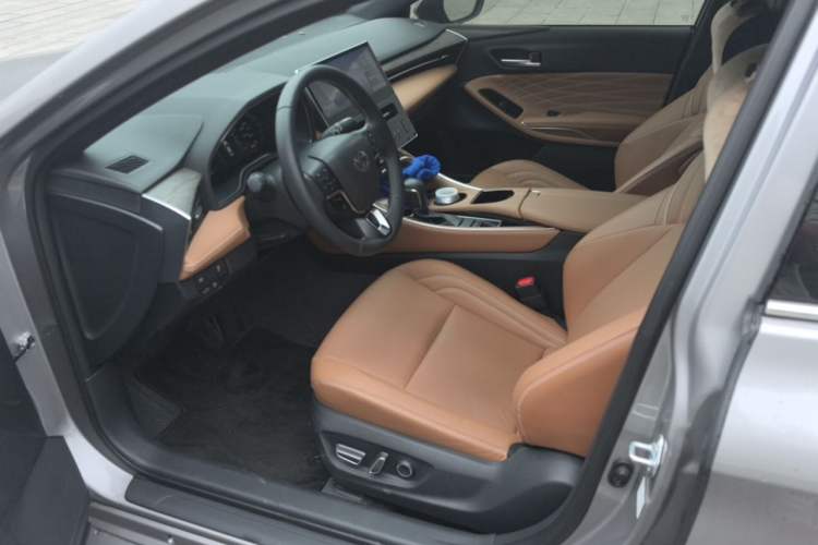 Used Toyota Avalon 2024 Dual-Motor 2.0L Luxury Edition Left Front Seat