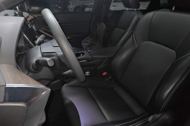 Used Toyota Avalon 2024 2.0L Ambition Edition Left Front Seat