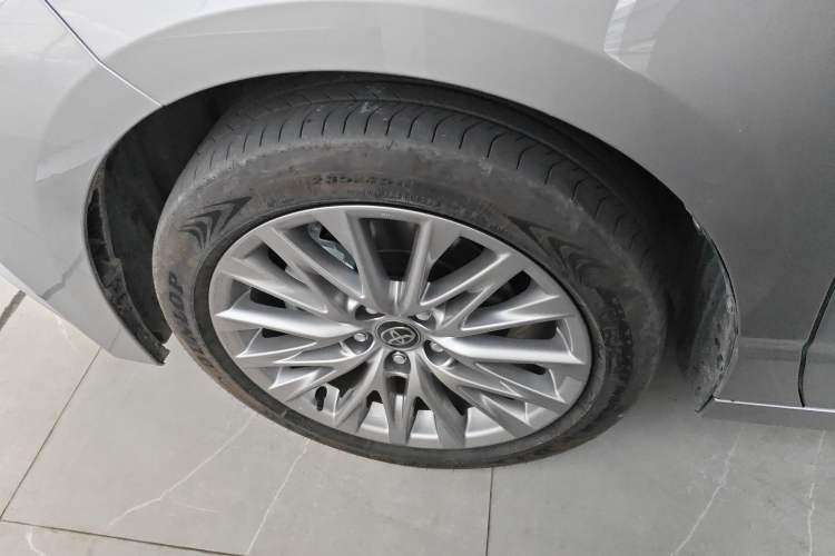 Used Toyota Avalon 2024 Dual-Motor 2.0L Luxury Edition Left Front Wheel Hub