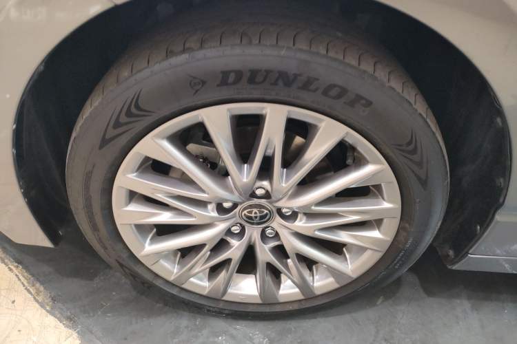 Used Toyota Avalon 2024 Dual-Motor 2.0L Luxury Edition Left Front Wheel Hub