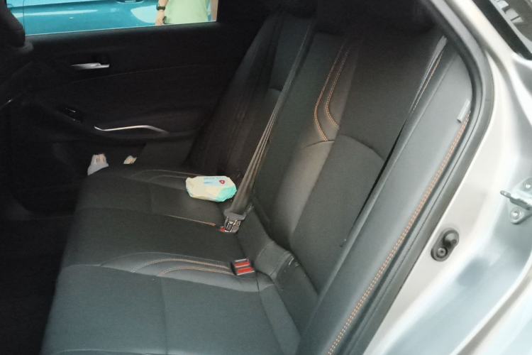 Used Toyota Avalon 2024 Dual-Engine 2.5L XLE Premium Edition Left Rear Seat