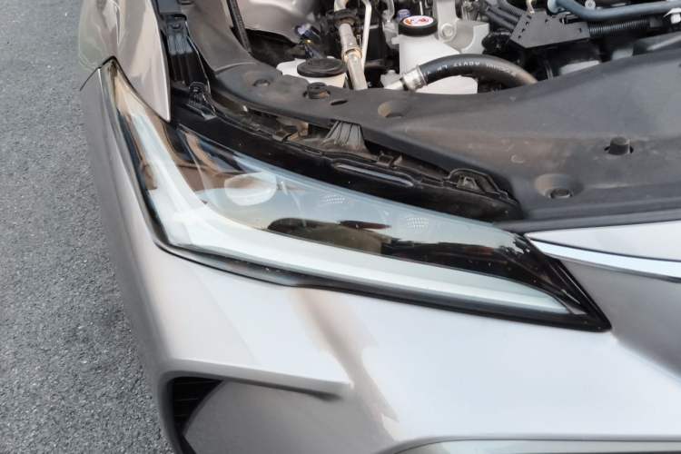 Used Toyota Avalon 2024 Dual-Engine 2.5L XLE Premium Edition Right Front Headlight