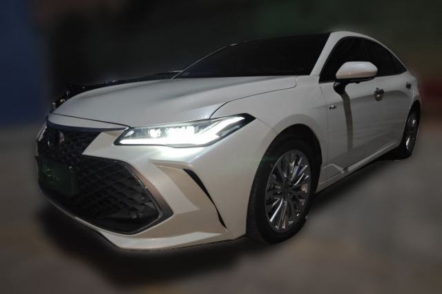 Used Toyota Avalon 2024 Dual-Engine 2.5L XLE Premium Edition