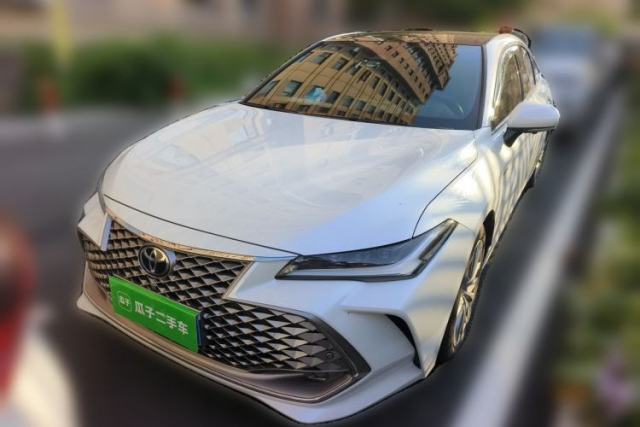 Used Toyota Avalon 2024 Dual-Engine 2.5L XLE Premium Edition