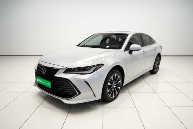 Ojetý Toyota Avalon 2024 2.0L Premium Edition