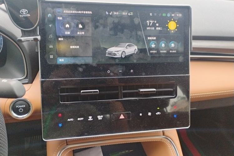 Used Toyota Avalon 2024 Dual-Motor 2.0L Premium Edition Audio And AC Panel