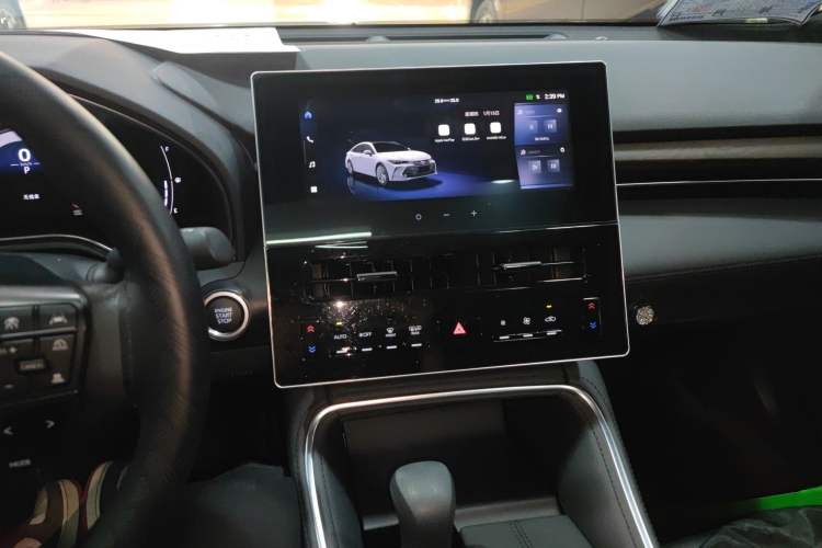 Used Toyota Avalon 2024 2.0L Ambition Edition Audio And AC Panel