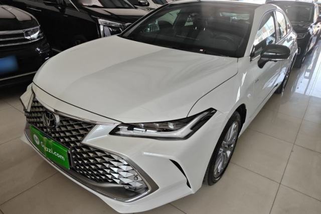 Used Toyota Avalon 2024 Dual-Engine 2.5L XLE Premium Edition