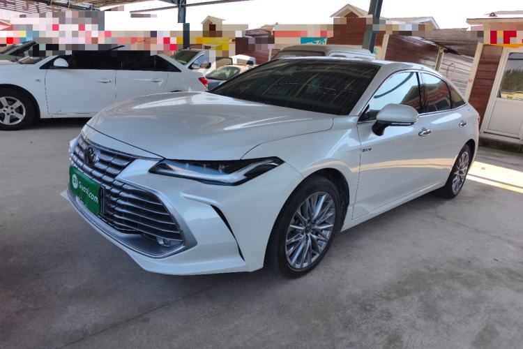 Toyota Avalon 2024 Dual-Motor 2.0L Luxury Edition