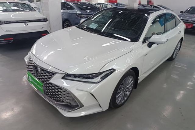 Used Toyota Avalon 2024 Dual-Engine 2.5L XLE Premium Edition