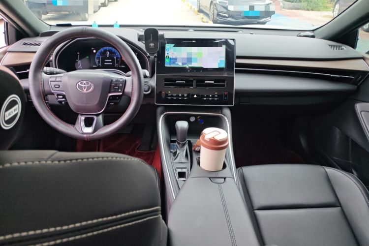 Used Toyota Avalon 2024 2.0L Ambition Edition Center Console