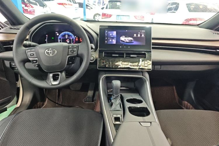Used Toyota Avalon 2024 2.0L Ambition Edition Center Console